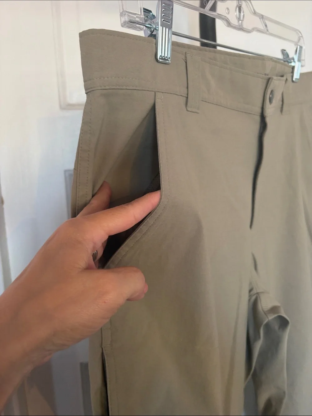 Columbia Men's Tan Outdoor Chinos